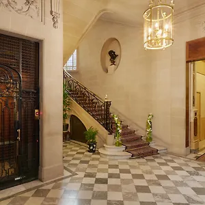 Hotel Raphael, Paříž